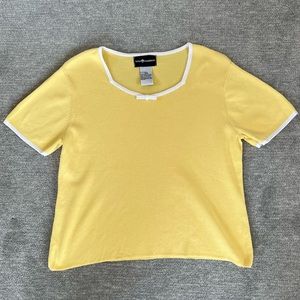 Sag Harbor Vintage Yellow Knit Top With Bow